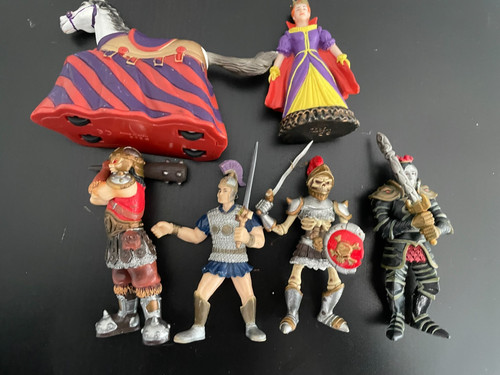 Elc mythical medieval figures - mythical,